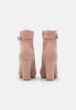 Bottines À Lacets - Light Pink -Boutique Fashion Soldes 091506f967424038ae8866e0ad7b37ee