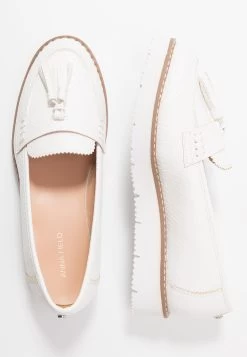 Mocassins - White -Boutique Fashion Soldes 232495a6baea40bebeb3a33bf0fad274