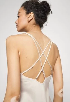 Anna Field Bridal Nightie / 003 - Off-White - Chemise De Nuit / Nuisette - 003 - Off-White 13 Anna Field Bridal Nightie / 003 - Off-White - Chemise De Nuit / Nuisette - 003 - Off-White -Boutique Fashion Soldes 9c3870beb15a4e44a97686ec673230cd