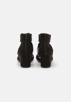 Sandales - Black -Boutique Fashion Soldes c746e86cfa9f46ea96467fec98680629