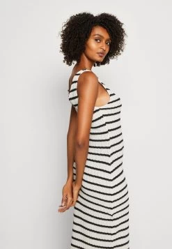 Anna Field Robe Pull - Black/White -Boutique Fashion Soldes e30a17d9811947b898f0f2fb46ac49f7